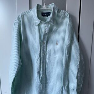 Ralph Lauren Men’s Classic Fit Cotton LS striped Collar Shirt